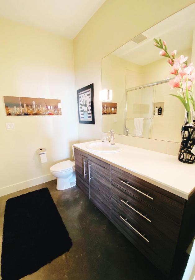 180 Degree, Unobstructed Bluff View! Appartement Seattle Buitenkant foto