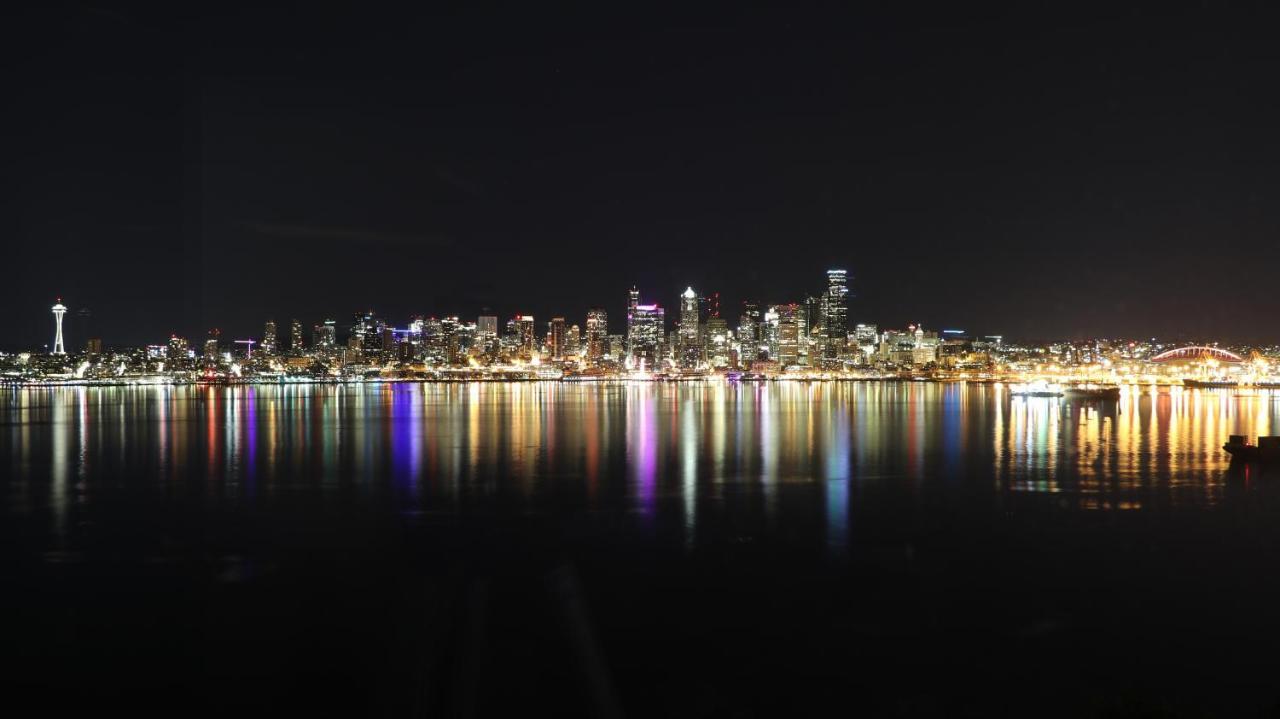 180 Degree, Unobstructed Bluff View! Appartement Seattle Buitenkant foto